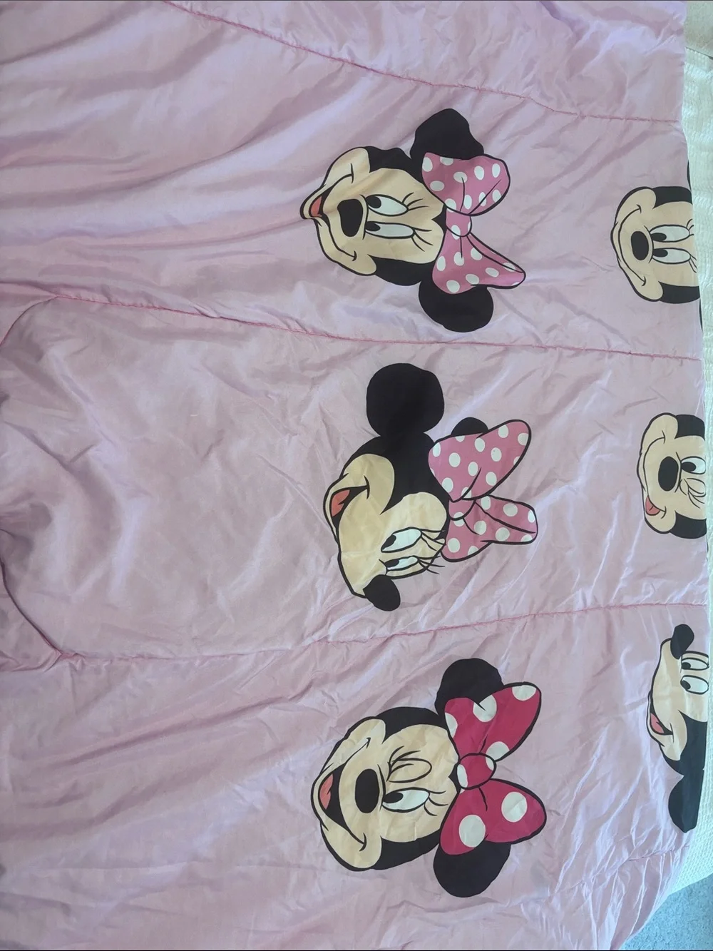 Disney Pink Minnie Mouse Polka Dot Character Comforter set with pillowcase